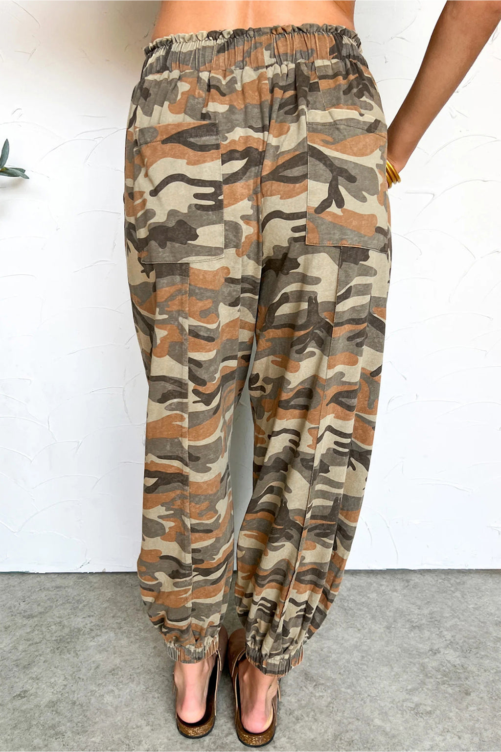 Green Camouflage Printed Drawstring Elastic Waist Jogger Pants